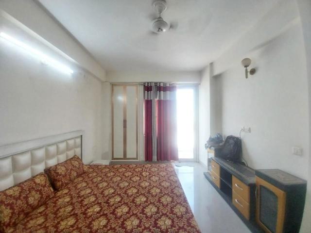 Resale | 4 BHK + Servant Room 2625 Sq.Ft. Apartment in VVIP Addresses