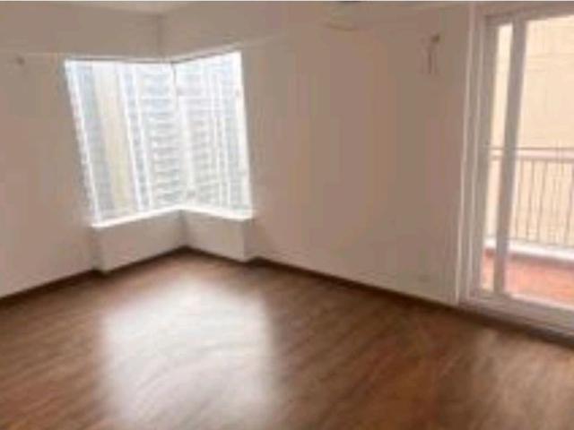 Resale | 4 BHK + Servant Room 2650 Sq.Ft. Apartment in Gomti Nagar