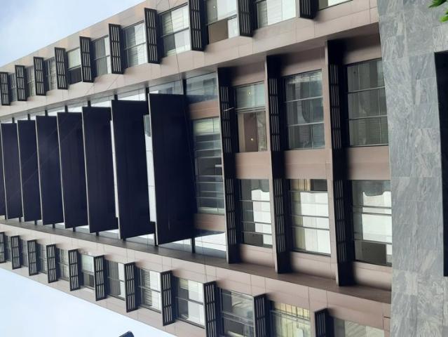 Resale | 4 BHK + Servant Room 2684 Sq.Ft. Apartment in Khar West