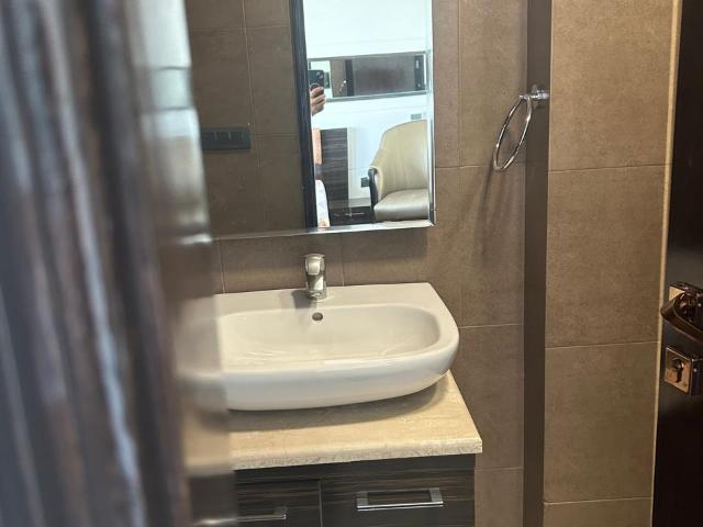 Resale | 4 BHK + Servant Room 2690 Sq.Ft. Apartment in Pioneer Park Phase 1