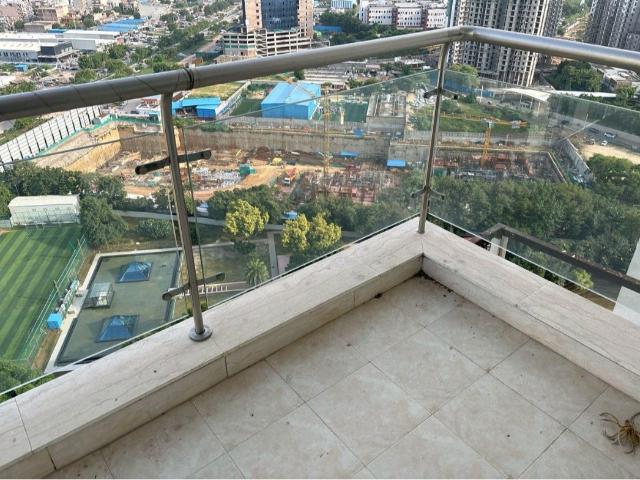 Resale | 4 BHK + Servant Room 2821 Sq.Ft. Apartment in Pioneer Park Presidia