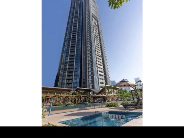 Resale | 4 BHK + Servant Room 2822 Sq.Ft. Apartment in Hubtown 25 South