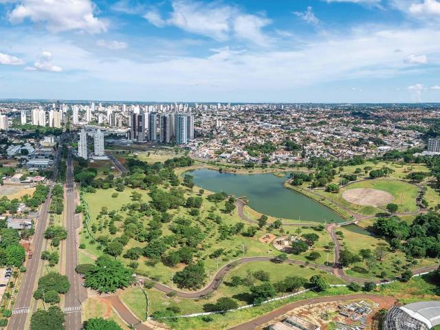 Resale | 4 BHK + Servant Room 2915 Sq.Ft. Apartment in Godrej Vanantara