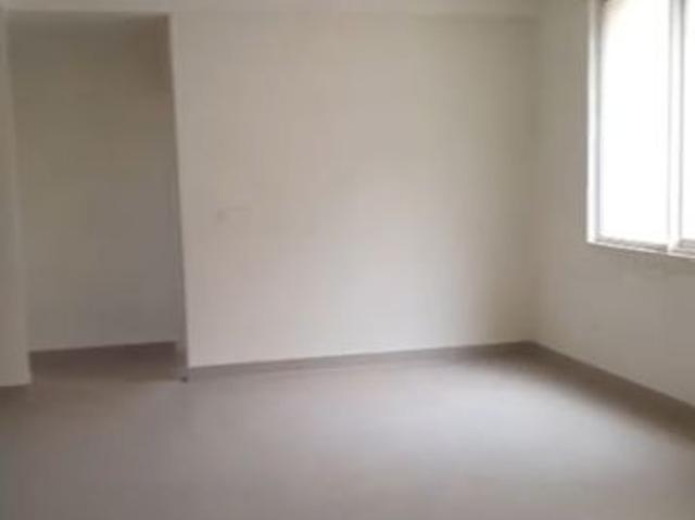Resale | 4 BHK + Servant Room 2000 Sq.Ft. Apartment in SARE Petioles