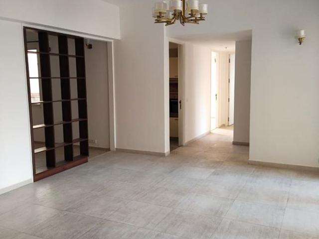 Resale | 4 BHK + Servant Room 2051 Sq.Ft. Apartment in Ireo Uptown