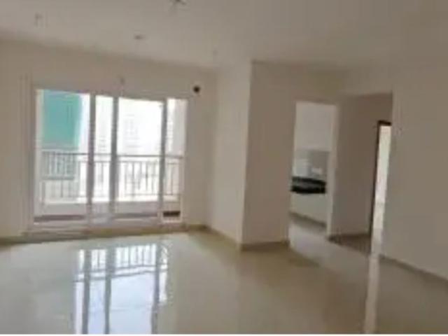 Resale | 4 BHK + Servant Room 2200 Sq.Ft. Apartment in Gomti Nagar