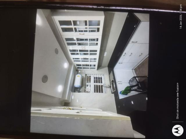 Resale | 4 BHK + Servant Room 2200 Sq.Ft. Apartment in Sarita Vihar