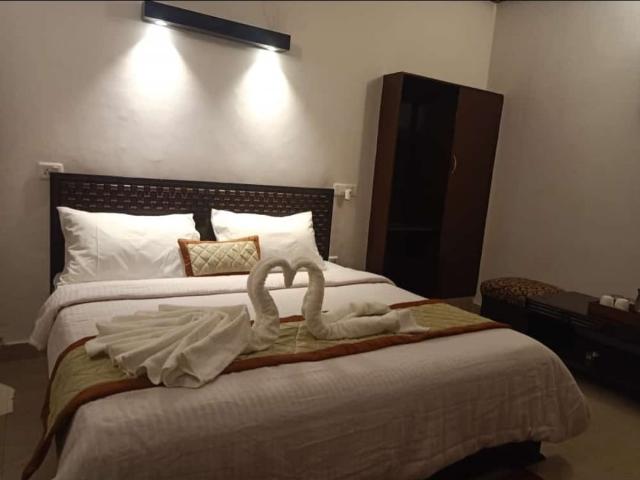 Resale | 4 BHK + Servant Room 2230 Sq.Ft. Apartment in DLF New Town Heights II