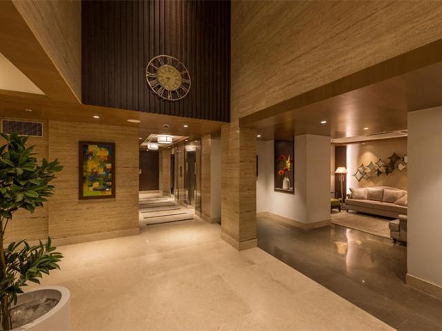 Resale | 4 BHK + Servant Room 2273 Sq.Ft. Apartment in DLF The Primus