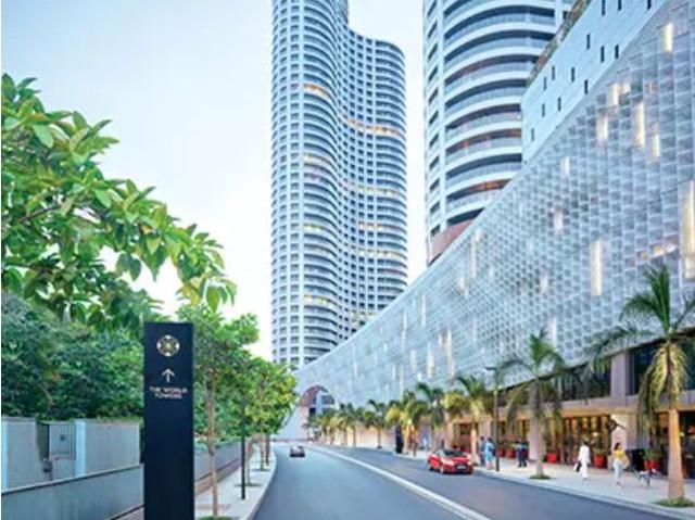 Resale | 4 BHK + Servant Room 2360 Sq.Ft. Apartment in Lodha World One