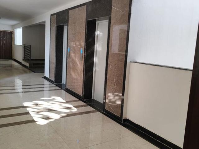 Resale | 4 BHK + Servant Room 3530 Sq.Ft. Apartment in Rishita Serenity