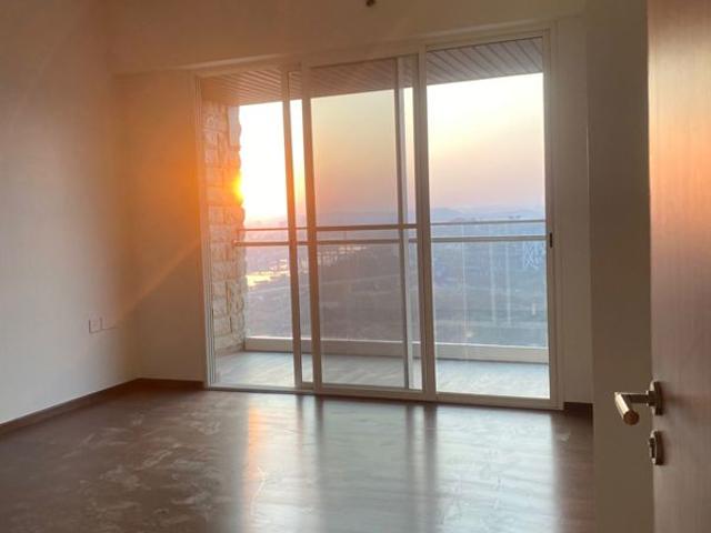 Resale | 4 BHK + Servant Room 3600 Sq.Ft. Apartment in Panchshil Eon Waterfront I