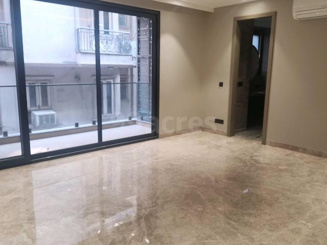 Resale | 4 BHK + Servant Room 3605 Sq.Ft. Apartment in Sahara Grace