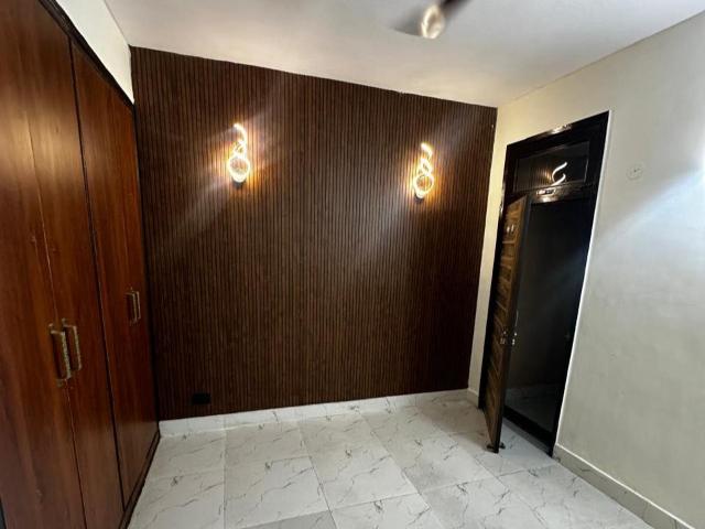 Resale | 4 BHK + Servant Room 3625 Sq.Ft. Apartment in Mahindra Luminare