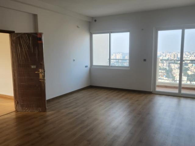 Resale | 4 BHK + Servant Room 3672 Sq.Ft. Penthouse in G Corp The Icon