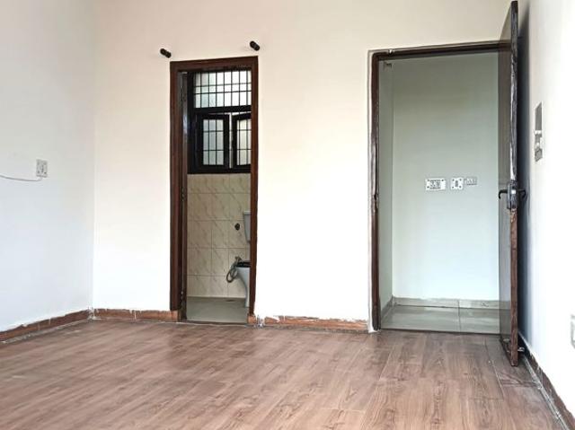 Resale | 4 BHK + Servant Room 3716 Sq.Ft. Apartment in M3M Altitude