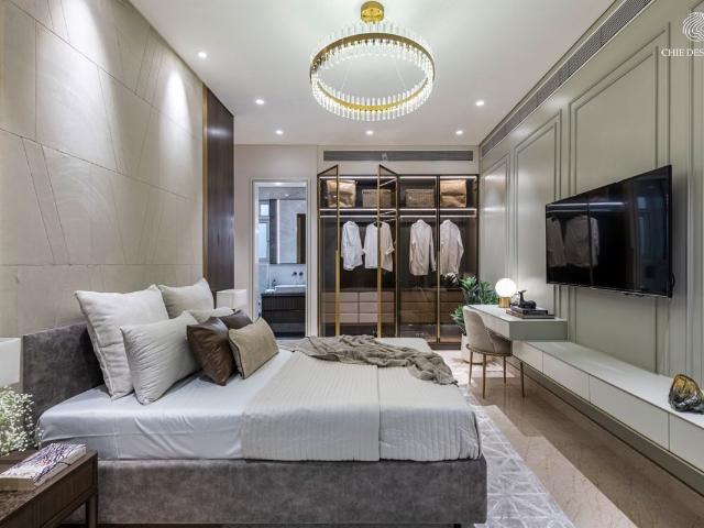 Resale | 4 BHK + Servant Room 3850 Sq.Ft. Apartment in Sector 79