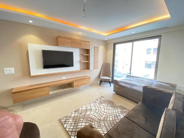 Resale | 4 BHK + Servant Room 3975 Sq.Ft. Apartment in Ambience Creacions