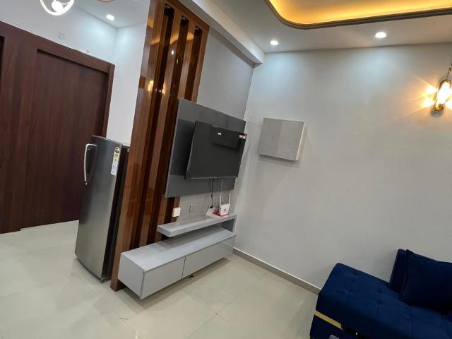 Resale | 4 BHK + Servant Room 3000 Sq.Ft. Apartment in Anant Raj Ashok Estate