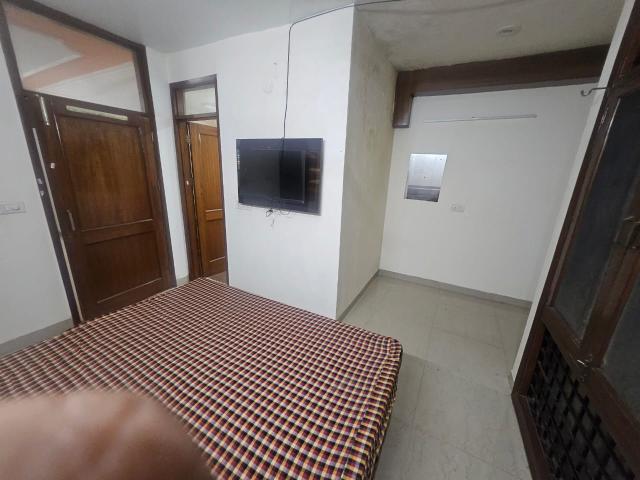 Resale | 4 BHK + Servant Room 3000 Sq.Ft. Apartment in RBC Royal Homes