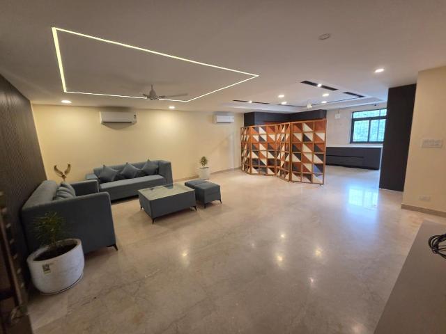 Resale | 4 BHK + Servant Room 3110 Sq.Ft. Apartment in Vipul Belmonte