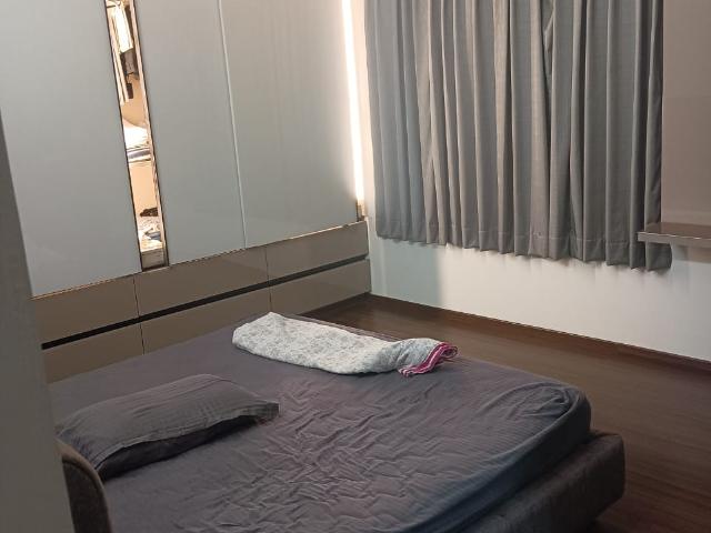 Resale | 4 BHK + Servant Room 3124 Sq.Ft. Apartment in SNN Clermont