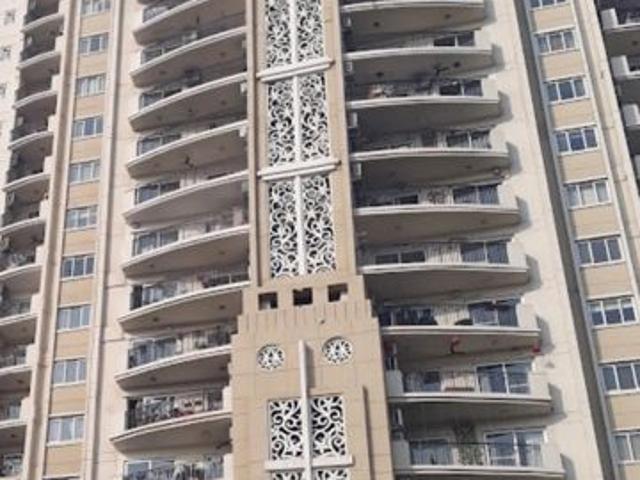 Resale | 4 BHK + Servant Room 3150 Sq.Ft. Apartment in ATS One Hamlet