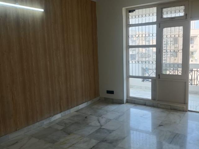 Resale | 4 BHK + Servant Room 3185 Sq.Ft. Apartment in Bestech Park View Grand Spa