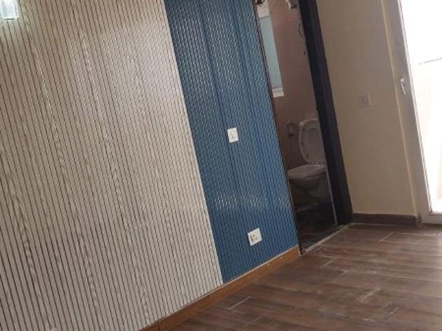 Resale | 4 BHK + Servant Room 3395 Sq.Ft. Apartment in Elan The Presidential
