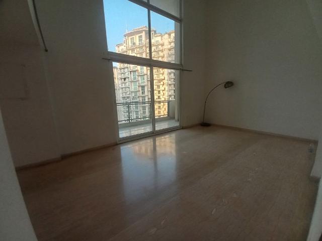 Resale | 4 BHK + Servant Room 4425 Sq.Ft. Apartment in Mahagun Mezzaria