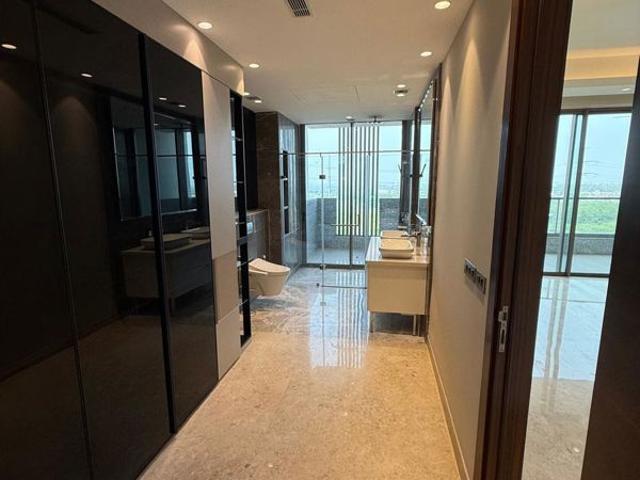 Resale | 4 BHK + Servant Room 4455 Sq.Ft. Apartment in ABA Cleo Gold