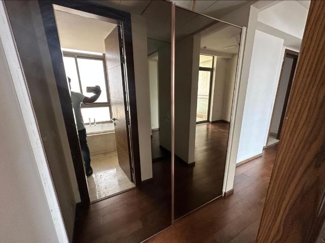 Resale | 4 BHK + Servant Room 4200 Sq.Ft. Apartment in M3M Golf Estate