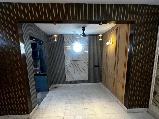 Resale | 4 BHK + Servant Room 4200 Sq.Ft. Penthouse in Emaar The Palm Drive The Premier Terraces
