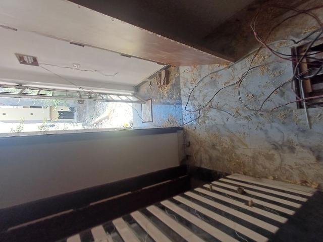 Resale | 4 BHK + Servant Room 42 Sq.Yd. Independent House in Palla