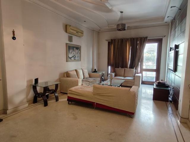 Resale | 4 BHK + Servant Room 5800 Sq.Ft. Apartment in DLF The Aralias