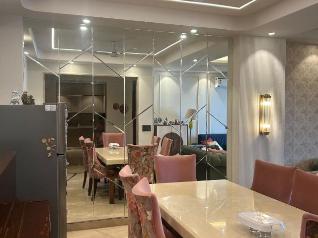 Resale | 4 BHK + Servant Room 5986 Sq.Ft. Penthouse in Sector 54