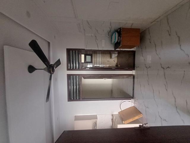 Resale | 4 BHK + Servant Room 50 Sq.Yd. Independent House in Palla
