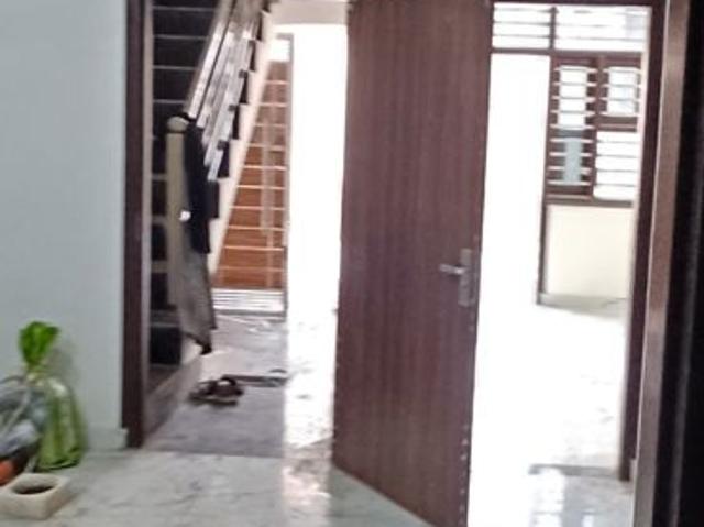 Resale | 4 BHK + Servant Room 50 Sq.Yd. Independent House in Palla