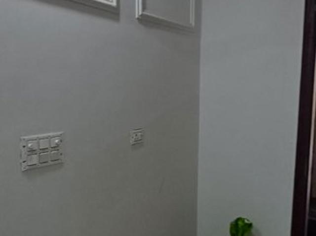 Resale | 4 BHK + Servant Room 50 Sq.Yd. Independent House in Palla