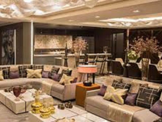 Resale | 4 BHK + Servant Room 8500 Sq.Ft. Apartment in Prestige Kingfisher Towers