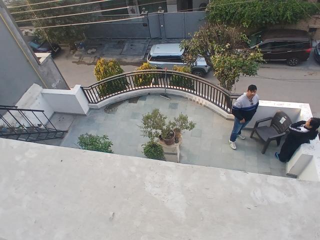 Resale | 4 BHK + Study Room 182 Sq.Mt. Independent House in RWA Apartments Sector 41