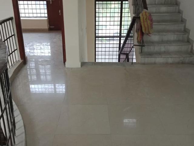 Resale | 4 BHK + Study Room 1935 Sq.Ft. Villa in Sector 135