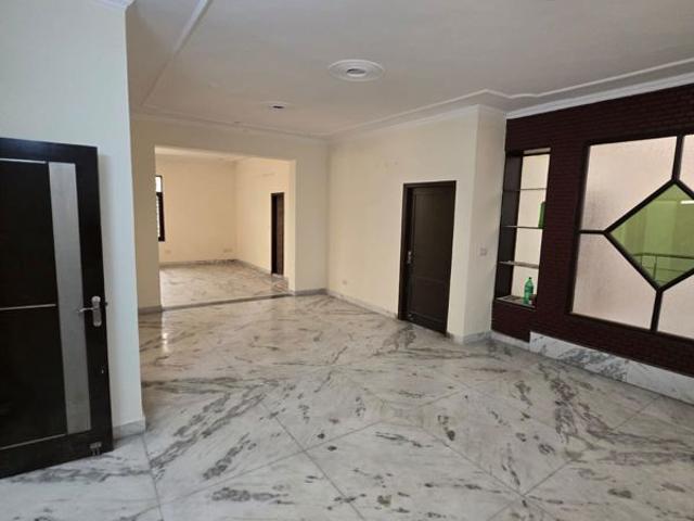 Resale | 4 BHK + Study Room 2250 Sq.Ft. Apartment in The Sangam CHS