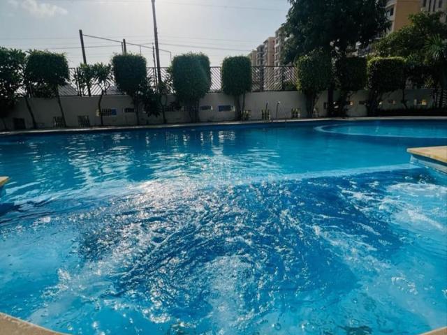 Resale | 4 BHK + Study Room 2366 Sq.Ft. Apartment in Ratan Galaxy