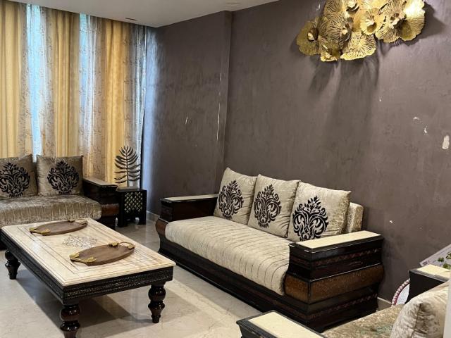 Resale | 4 BHK + Study Room 3075 Sq.Ft. Apartment in Elan The Presidential