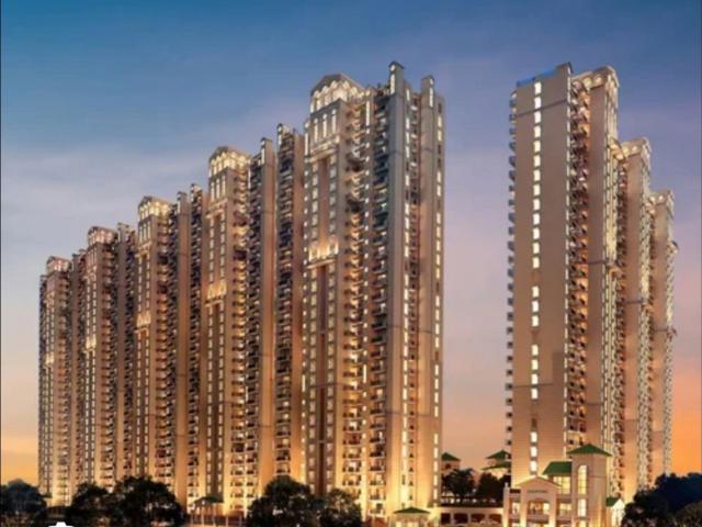 Resale | 4 BHK + Study Room 3200 Sq.Ft. Apartment in Godrej Tropical Isle