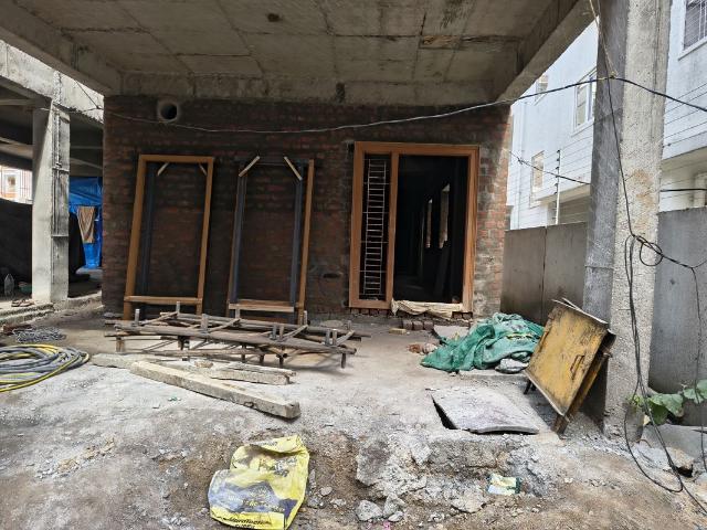 Resale | 4 BHK + Study Room,Extra Room,Basement 134 Sq.Yd. Independent House in Vinayaka Residency Mallampet