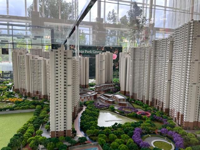 Resale | 4 BHK + Study Room,Extra Room 2369 Sq.Ft. Apartment in Prestige Park Grove