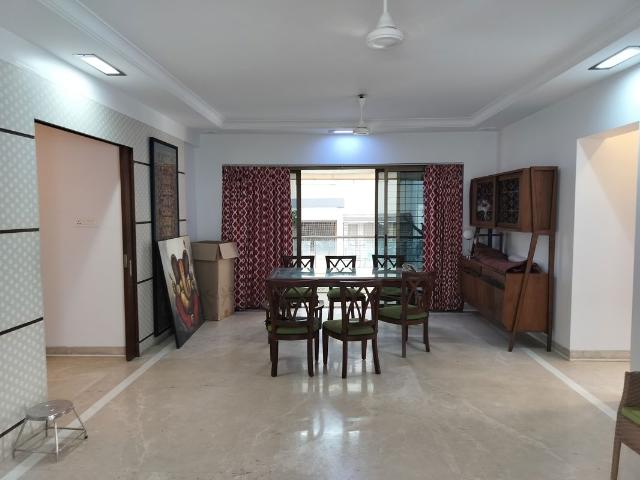 Resale | 4 BHK + Store Room 1900 Sq.Ft. Apartment in Aditya Mayur Residency