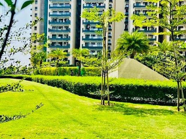 Resale | 4 BHK + Store Room 2055 Sq.Ft. Apartment in Vrindavan Yojna